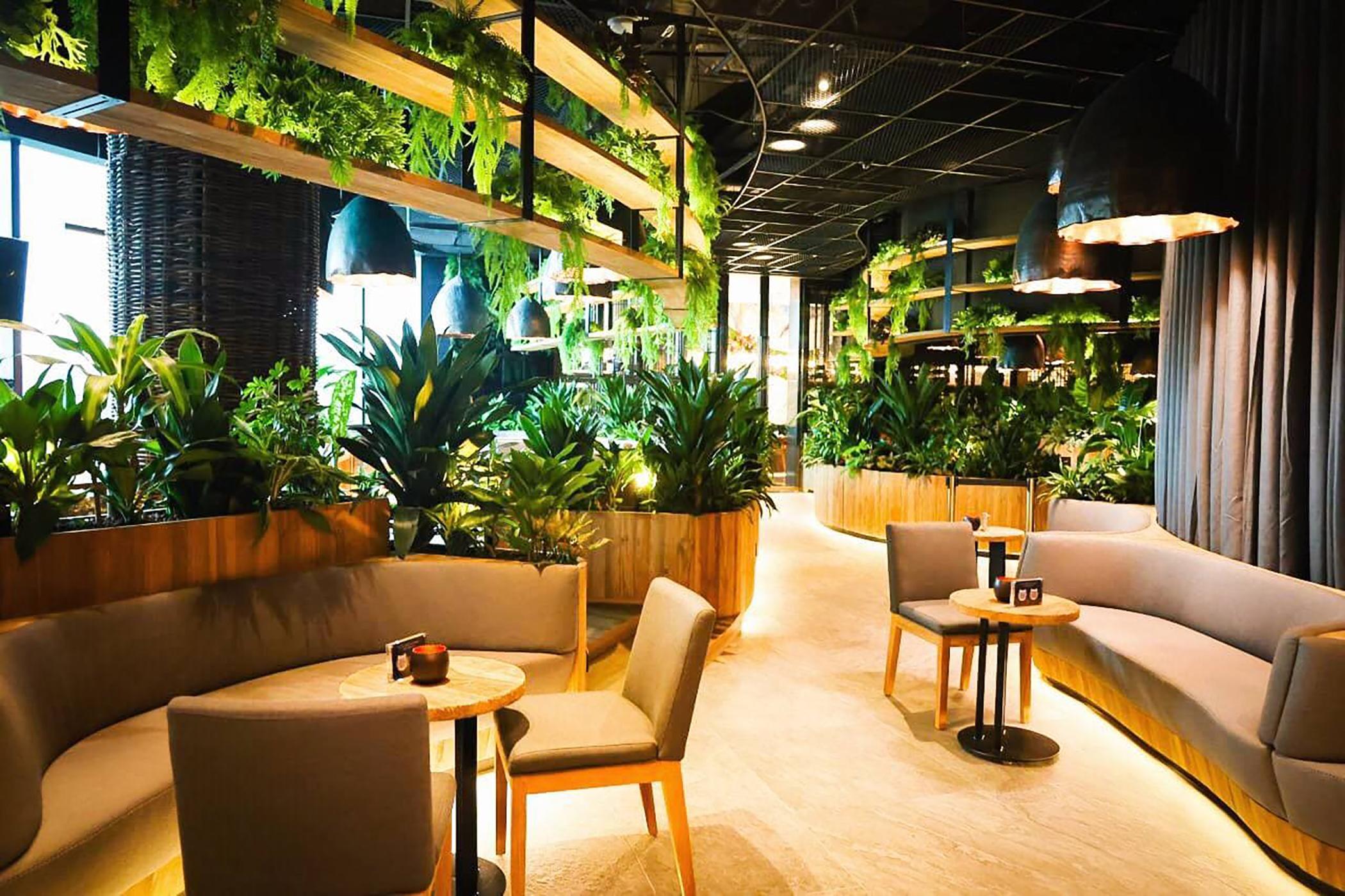 Dusit Thani Laguna Singapur Zewnętrze zdjęcie Interior of a Starbucks Reserve store in Shanghai, China